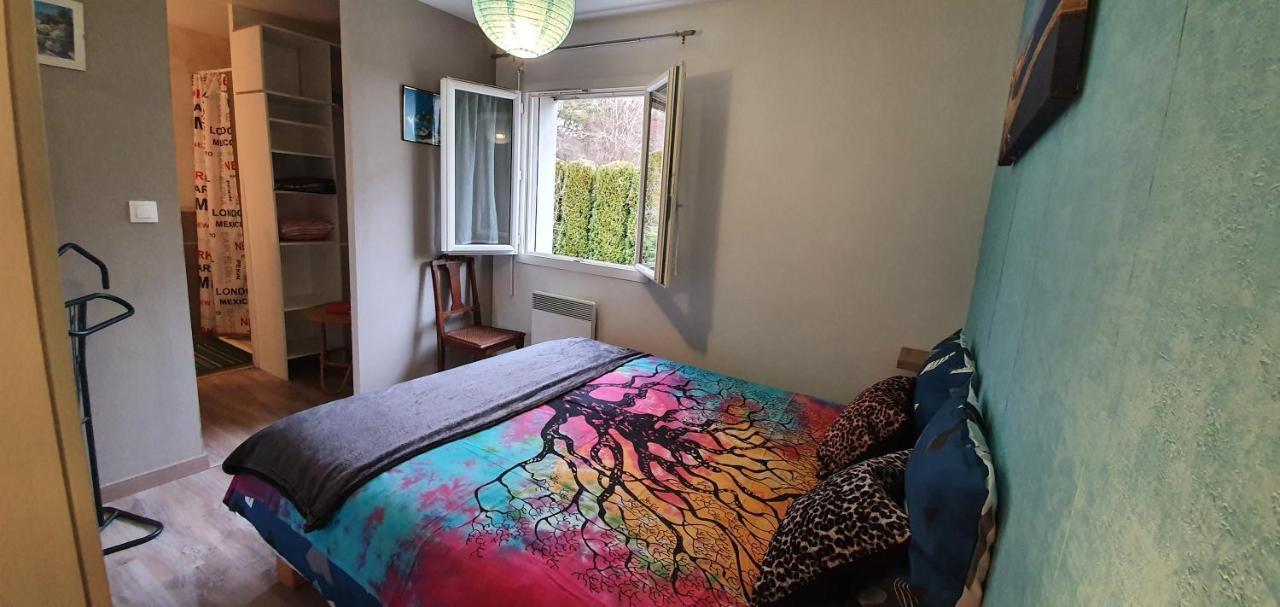 Homestay Maison Montfaucon: Private Near Besançon *